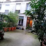 Cour Condorcet 6 Personnes Paris